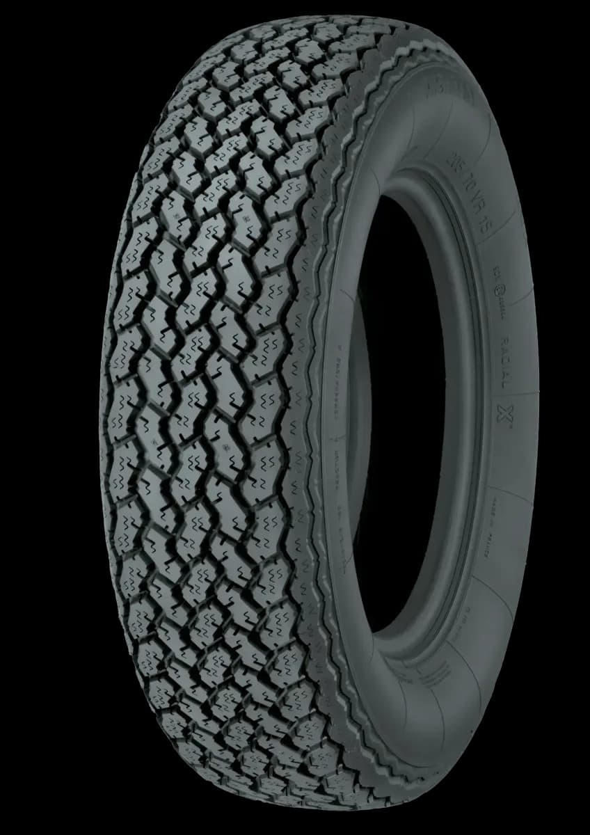 MICHELIN 215/70VR15 90W XWX